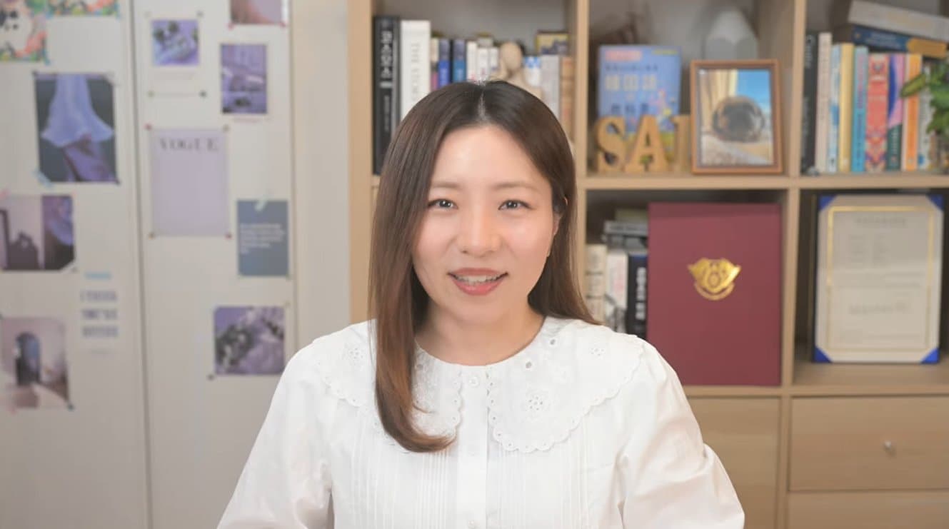 ライブ配信で質問に答えるサイ先生